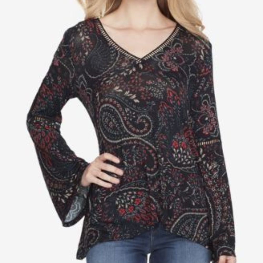 💕Bell-Sleeve Lace-Trim Top